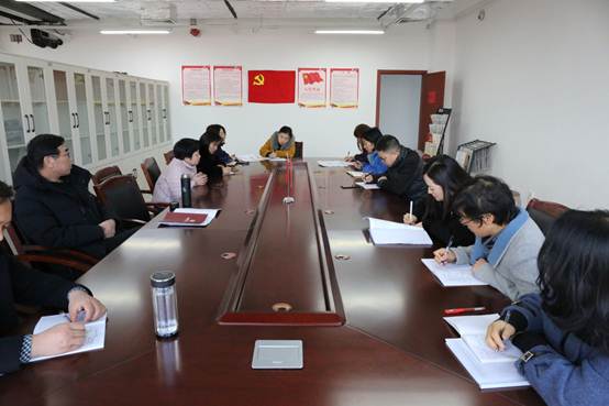 说明: O:\思政部 照片\2019.12.10思政部教学会议\2E9A0217.JPG